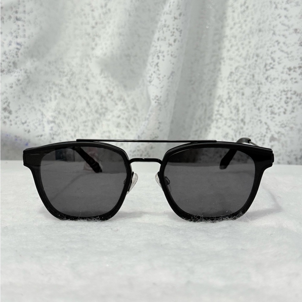Quay Getaway Sunglasses